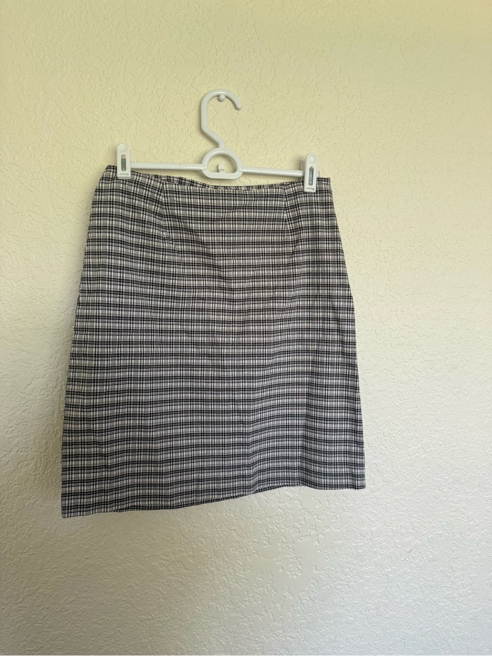 Vintage Y2K Classic Plaid Mini Skirt - Black & White